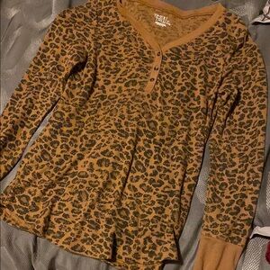 Leopard Print Long Sleeve Top